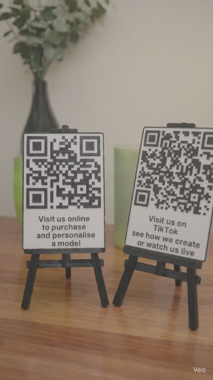 QR Code sign small (2 signs)