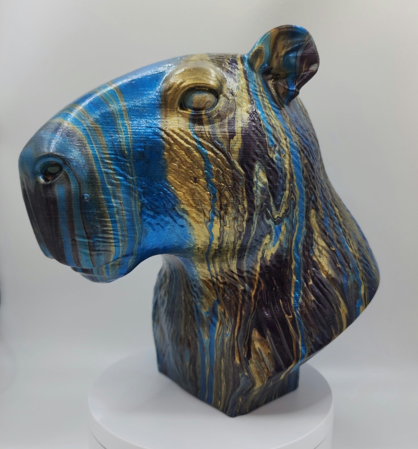 Capybara resin finish