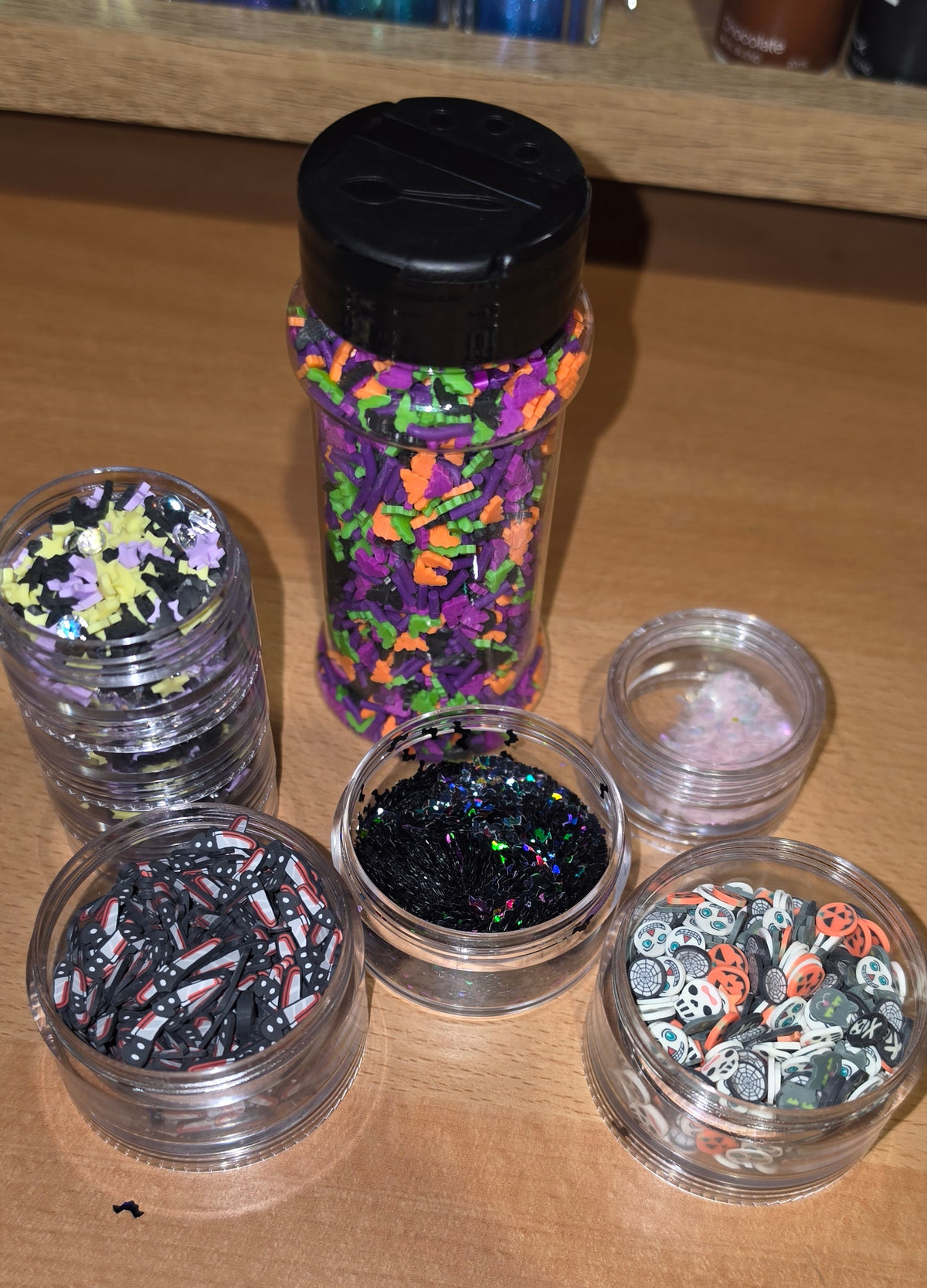 Junk in the trunk aka glitter/clays