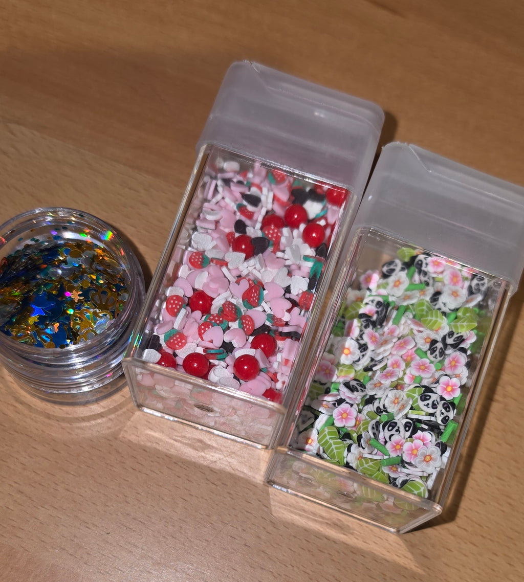 Junk in the trunk aka glitter/clays