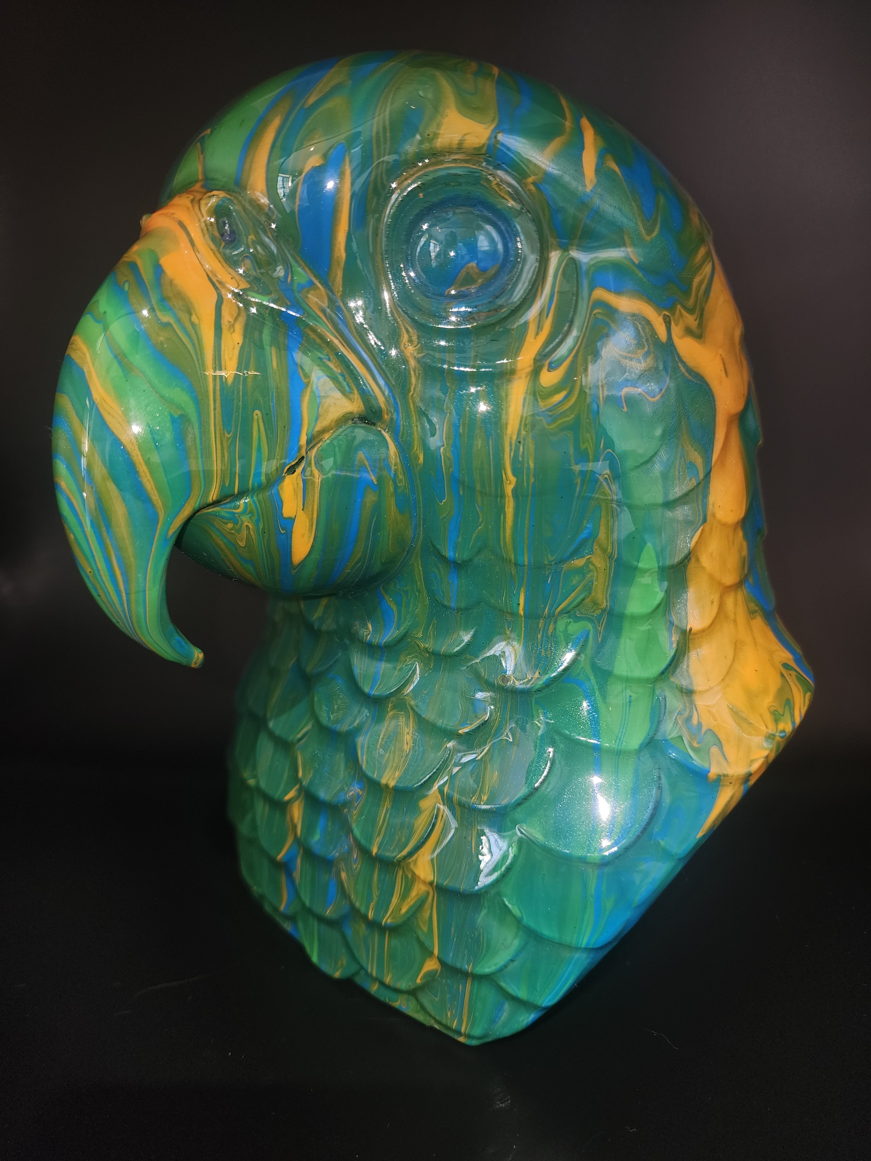Parrot resin finish