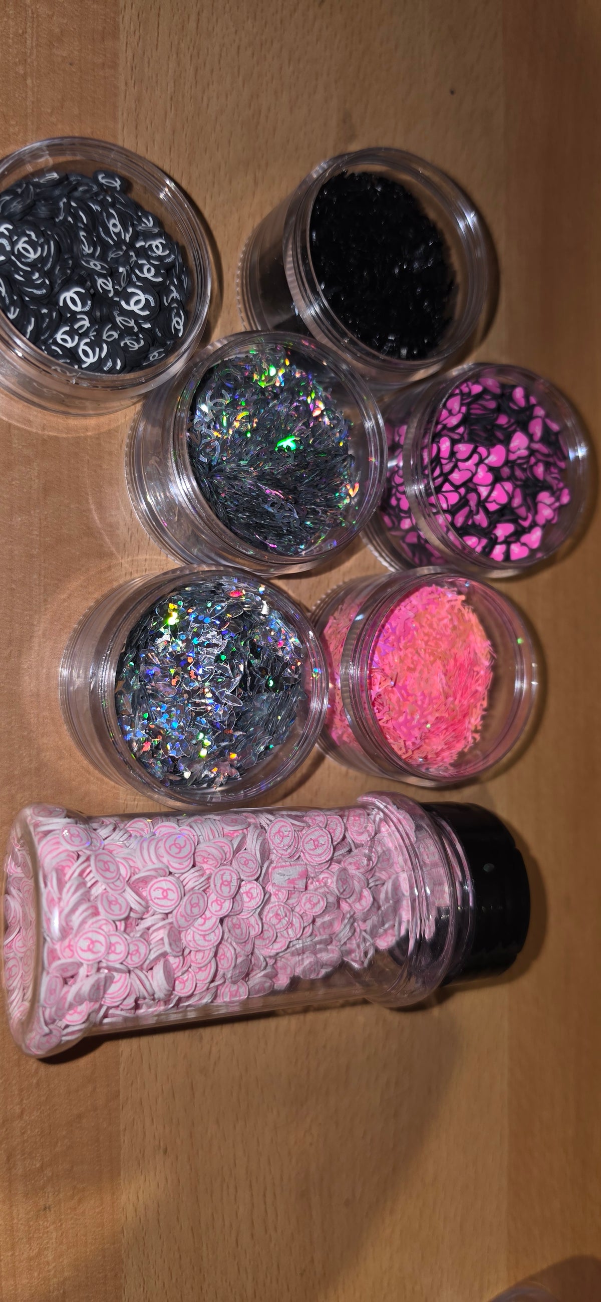 Junk in the trunk aka glitter/clays