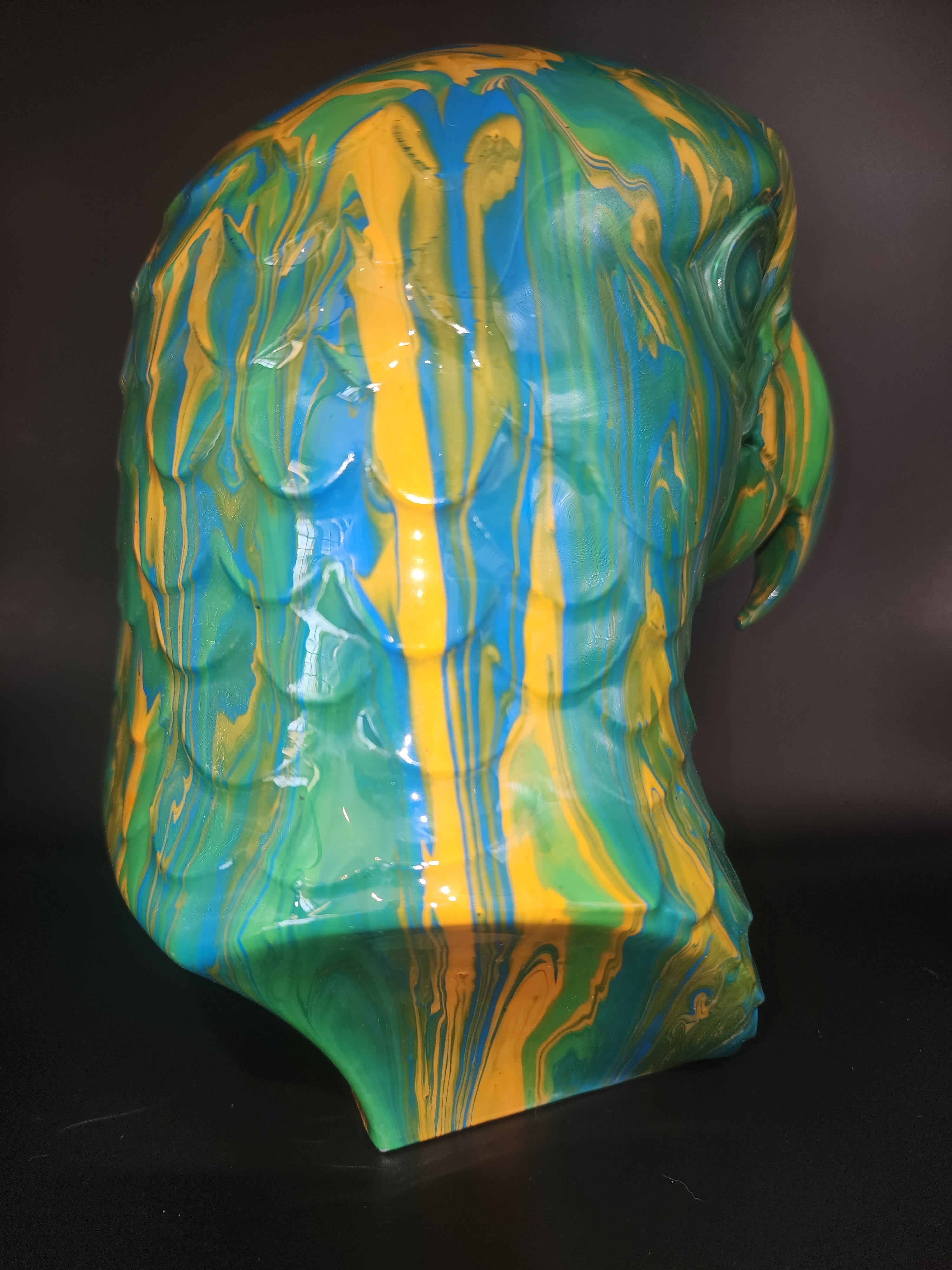 Parrot resin finish