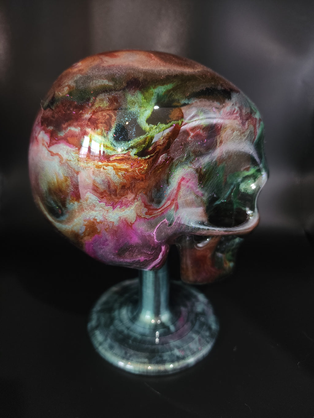 Skull signature finish
