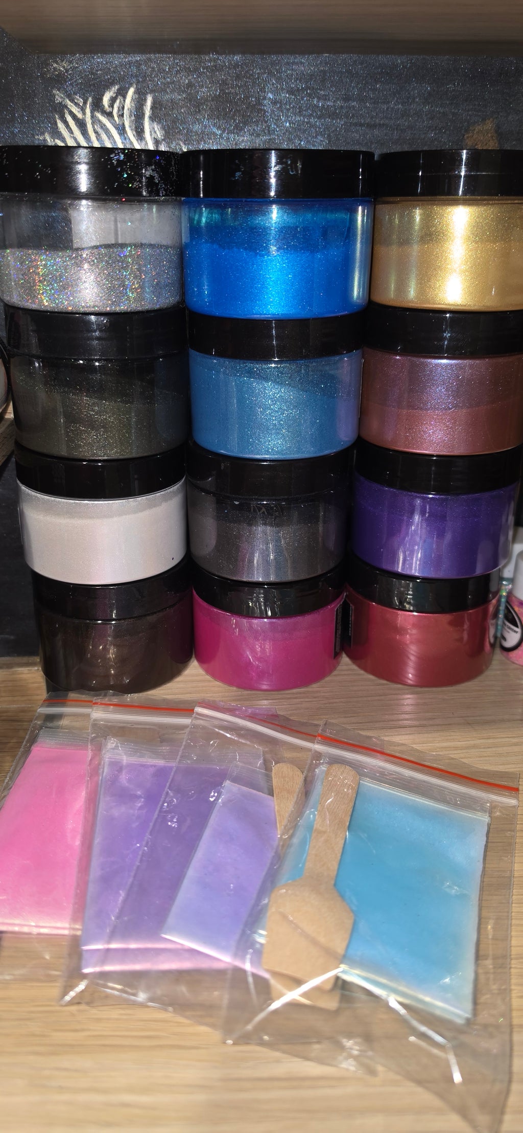 Junk in the trunk aka glitter/clays