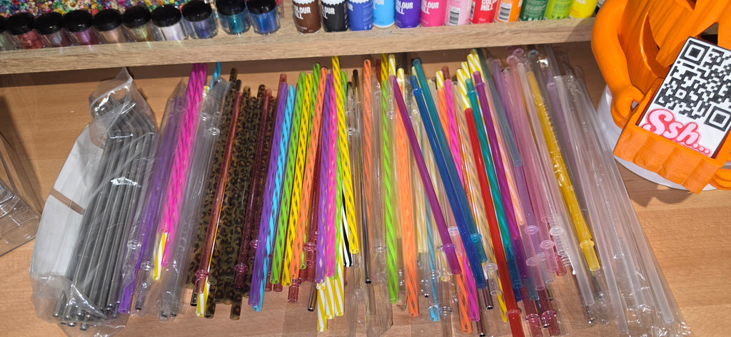 Junk in the trunk aka glitter/clays