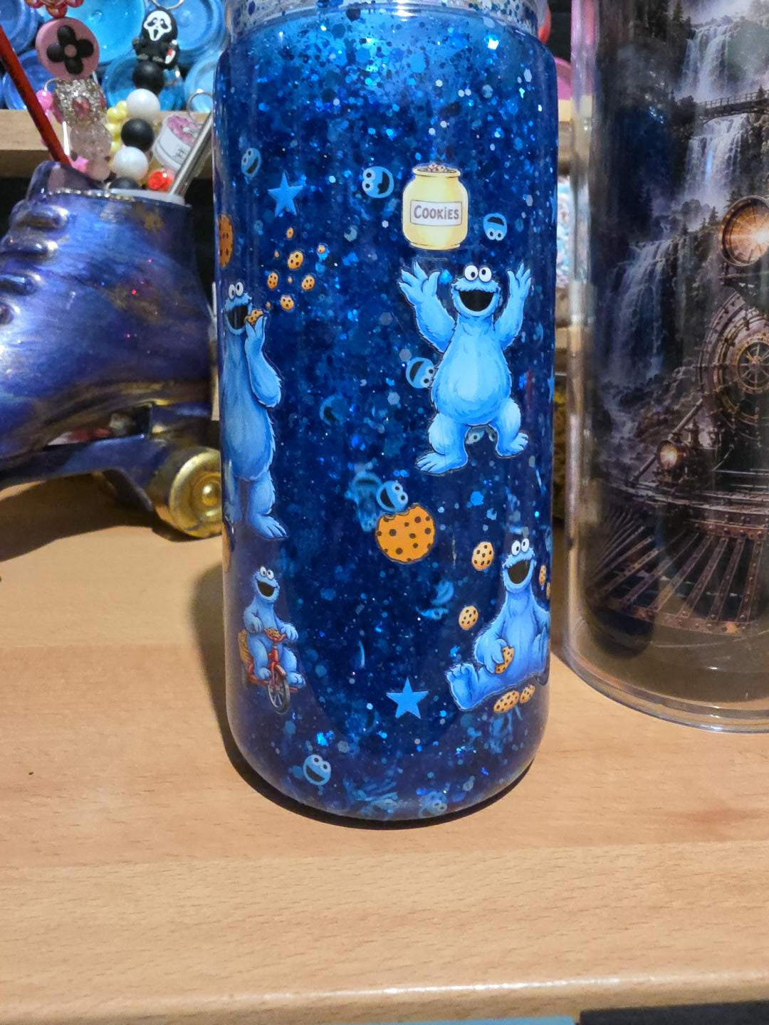 Premade 20oz acrylic snowglobe with cookie and a straw topper