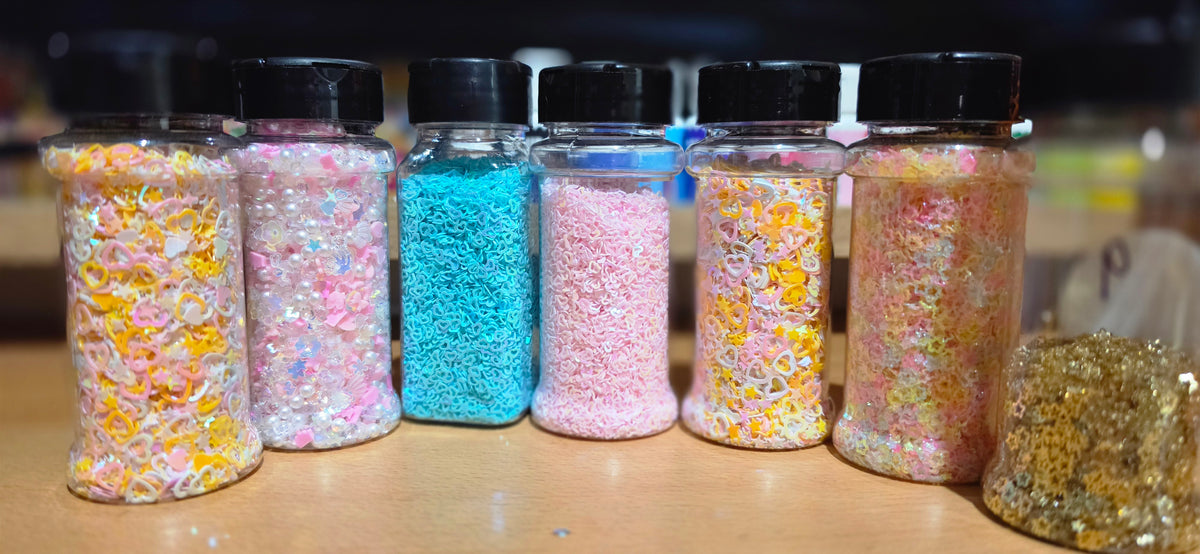 Junk in the trunk aka glitter/clays